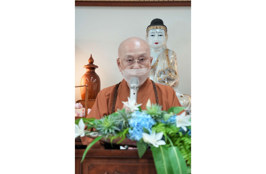 常務監事智山法師監察報告