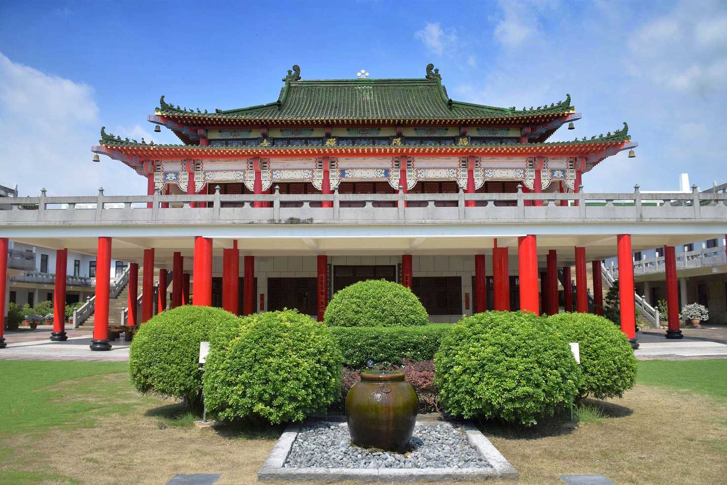 靜隱禪寺（台南）