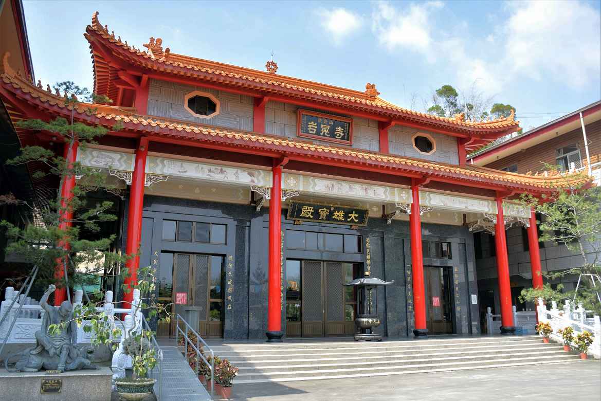 岩晃寺（台南）